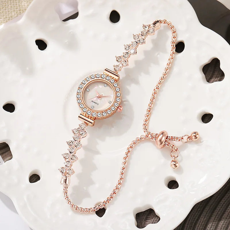 Fashion Diamond Women's Quartz Bracelet Watch with Elegant Round Dial